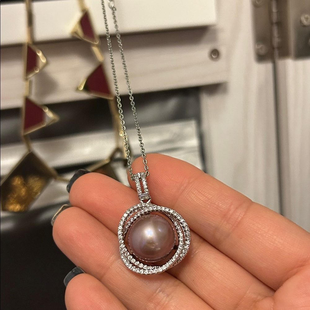 Elegant Silver real Pearl Pendant Necklace